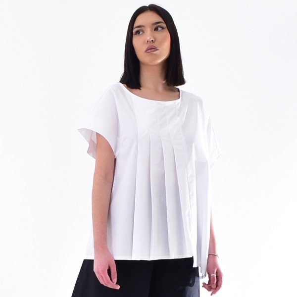 ASYMMETRICAL BLOUSE WITH PLATES