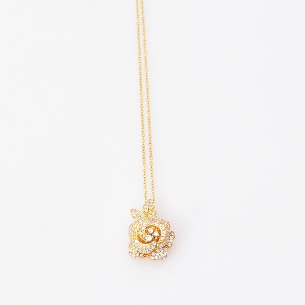 NECKLACE WITH GOLD FLOWER